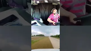 Heyecan Dolu Kaza Anları!  En İnanılmaz Trafik Kazaları Adrenalin Yüklü Kaza Videoları