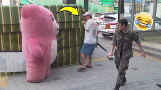 Korean soldier had the Biggest Screams: Giant pink bear Prank