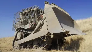 IDF CATERPILLAR D9 ARMORED  BULLDOZER