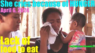 This Filipina Cries Because of Lack of Food to Eat Everyday in Her Life. Poverty in the Philippines!