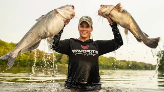 How to Catch MONSTER Catfish like a PRO! {Catch Clean Cook} #TheBigRoll