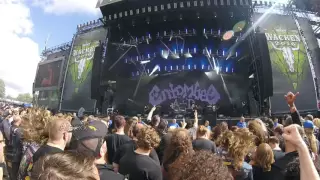 Wacken 2016 (crowd cam) - Entombed - Wolverine Blues