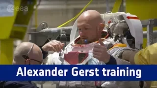 Alexander Gerst training in Houston