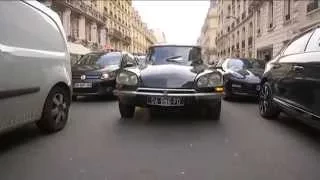 La Citroën DS a 60 ans, balade à Paris / Cédric Faiche BFMTV