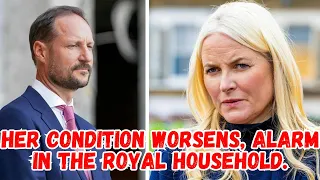 Prince Håkon is in tears and despair because of the sick Mette-Marit.