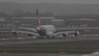 London Heathrow Airport Live Storm & Crosswind Landings