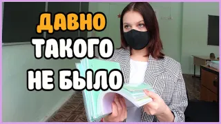 Проверяю рабочие тетради по русскому языку