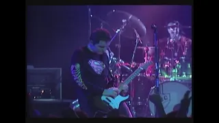 Billy Corgan (Smashing Pumpkins) Shredding A Guitar Solo - Soma - 1993