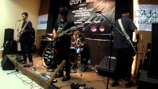 Plug In Baby (Muse cover by Jack Frost at MBC-1 Launch Jakarta)