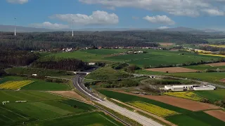 Weiterbau der A49: Die Anschlussstelle Schwalmstadt und Brücke Biedenbacher Teiche im Mai 2024