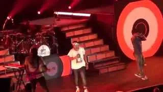 Pharrell Williams The Dear GIRL Tour Live Milano 2014 pt 02