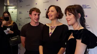 Dakota Johnson, Paul Mescal, and Maggie Gyllenhaal Crack Jokes On The Red Carpet!