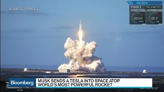 SpaceX Celebrates Falcon Heavy Launch