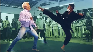 Old Man prank Taekwondo - Vovô invade TKD