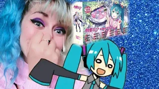 Unboxing Hatsune Miku surprise