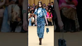 ОДЕЖДА ИЗ ДЕНИМА ОТ ROBERTO CAVALLI ОСЕНЬ ЗИМА 2024 #SHORTS