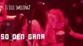 BLACKPINK JENLISA - JENNIE ALMOST KISSED LISA