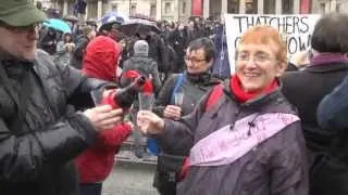 Anadolu Agency - Thatcher's death celebrated in Trafalgar Square