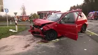 Isselburg: Linksabbieger verursacht schweren Unfall auf B67