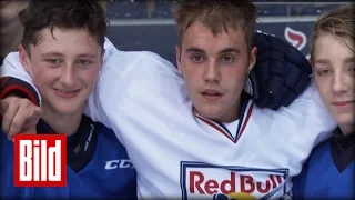 Justin Bieber zeigt seine Eishockey Skills - EHC trainiert mit dem Kanadier