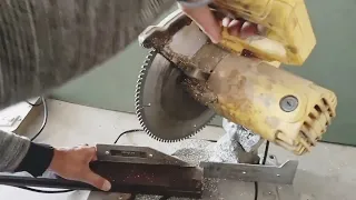 Aluminium section cutting 45 degree machine