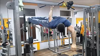 Street Workout In The Gym - Very High Level Fitness !!!