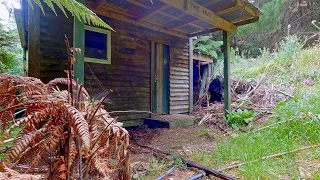 Search for the Missing Hut.  Killarney Lakes, Kaimai Ranges, New Zealand.