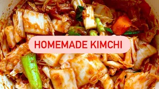 How To Make Easy Cabbage KIMCHI! Delicious traditional Korean fermented cabbage recipe 🥘