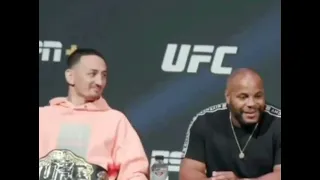 max holloway steals daniel cormier’s belt at press conference