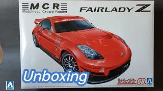 Aoshima MCR Fairlady Z Z33/350Z 1/24 - Unboxing