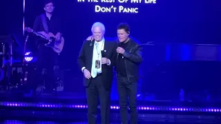 Donny Osmond brings brother Merrill to the stage