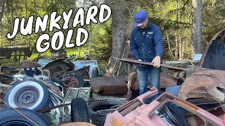 Junkyard hunt for the 1940 Ford hot wheels build... and we found "gold" 👀