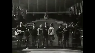 New Christy Minstrels - "Red Clay Country" live 1965 World's Fair