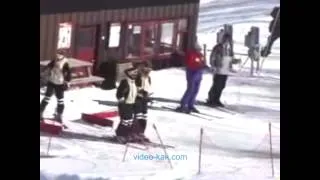 Школа горных лыж  Урок 11  Особенности катания для девушек HD