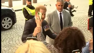 Prince Harry gets awkwardly hassled by fan at UK Invictus Games event