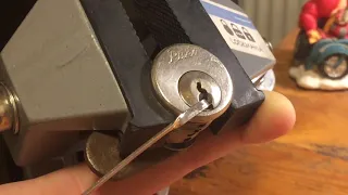 (90) 🎉dec 20🎉 old ruko mailbox lock picked ❄️☃️🎅🎄