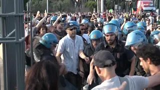 Giro d'Italia, tensione tra polizia e manifestanti anti Israele