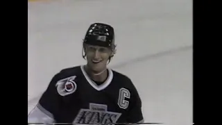 Wayne Gretzky's first goal of 91 92 campaign, against Whalers october