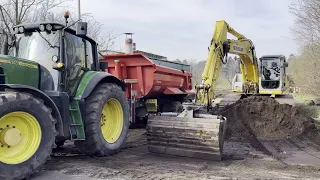 Aufbau einer E Schnellladesäule