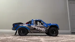 Traxxas UDR (UNLIMITED DESERT RACER) SUSPENSION IN SLOW MO