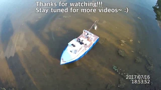 Won's Scratch built RC Fishing Boat - Caught a Catfish!!!