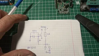 Простая схема от переполюсовки на полевом транзисторе.