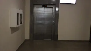 Грузопассажирский лифт в 5 этажке (KONE - 2005 г.в) Скорость 1-м/c, Грузоподъемность 900 кг.