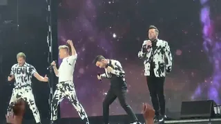 Westlife Wembley - Intro & Starlight