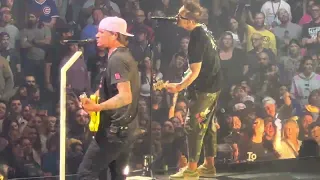 blink-182 - Bored To Death w/Tom Delonge (LIVE) Chicago, IL | 5/7/23 | United Center