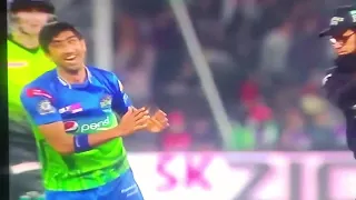 Beautiful Funny Moment Between Shahnawaz Dahani And Aleem Dar On Dahani's Celebration