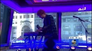 Ed Sheeran live in Times Square