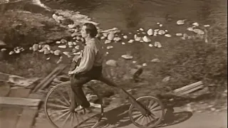 Amazing vintage bike scene from Buster Keaton's The General (1926)