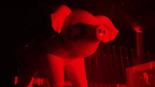 Roger Waters - Pigs (Three Different Ones) - live in Riga 24.08.2018 - Us + Them tour
