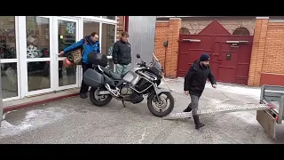 Николай из города Ровеньки купил мотоцикл honda xl1000v varadero в компании мотобаза